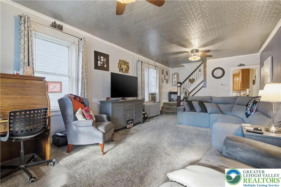 313 W Susquehanna Street, Allentown, PA 18103 - Image #2