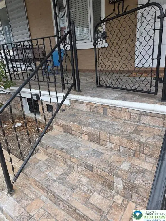 1015 S 7th Street #1, Allentown, PA 18103 - Image #2