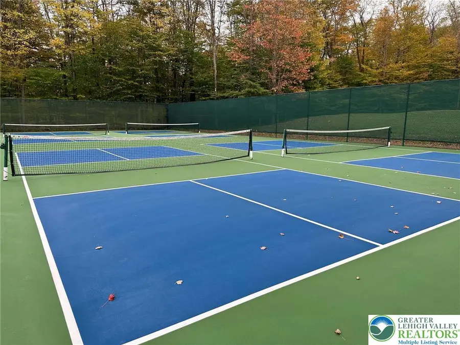 149 Livingston Lane, Clifton Township, PA 18424 - Image #3