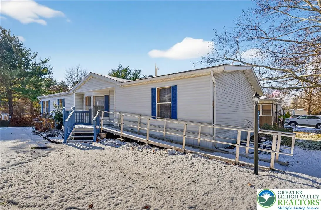 188 Greenbriar Drive, East Allen, PA 18014 - Image #1