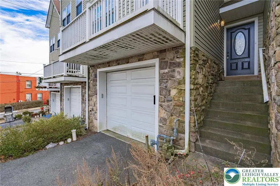 1490 E 7th Street, Bethlehem, PA 18015 - Image #2