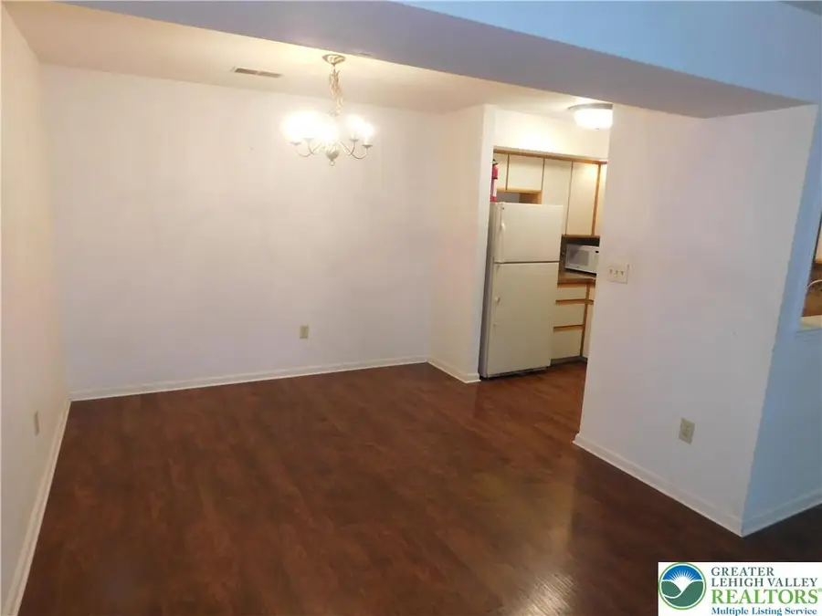 4644 Cheryl Drive, Hanover, PA 18017 - Image #3