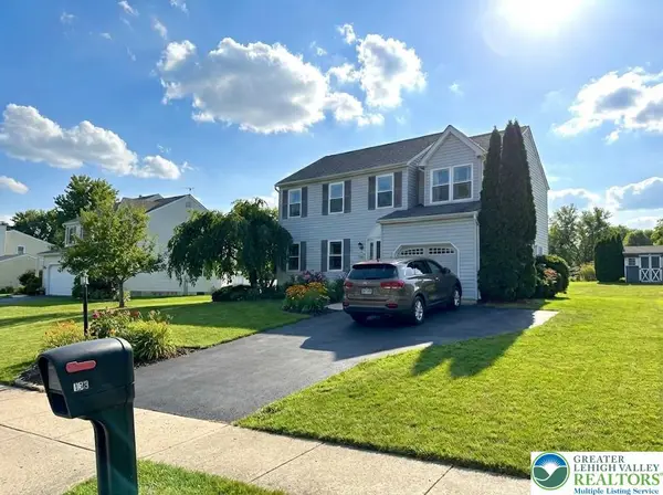 136 Woodview Drive, Trumbauersville Boro, PA 18951