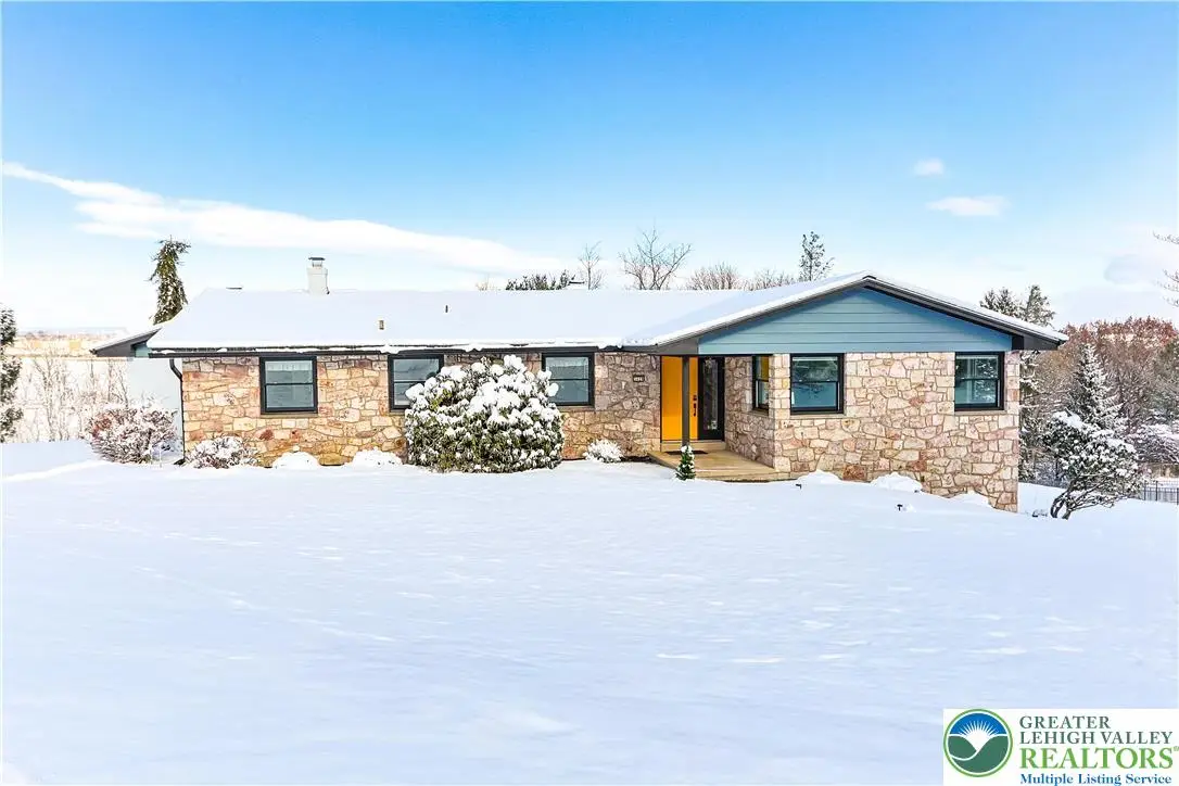 3429 Mountainview Circle, Bethlehem, PA 18017 - Image #1