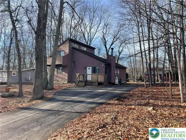 15 Hilltop Circle, Middle Smithfield Twp, PA 18302
