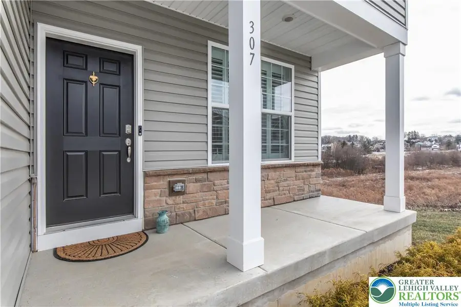 307 Knollwood Drive, Forks Township, PA 18040 - Image #2