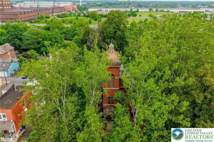 1521 E 6th Street, Bethlehem, PA 18015 - #2