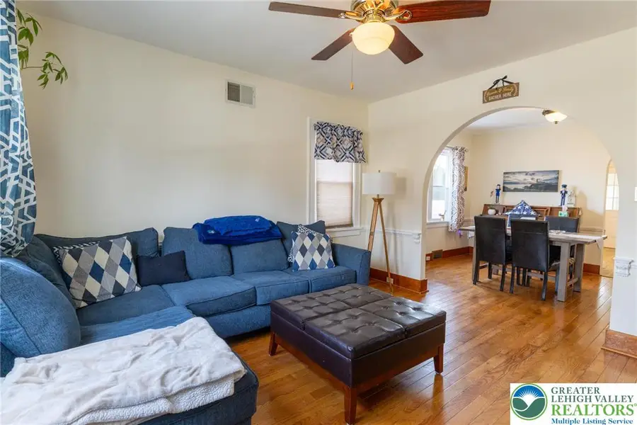 2732 Oregon Street, Palmer Township, PA 18045 - Image #3