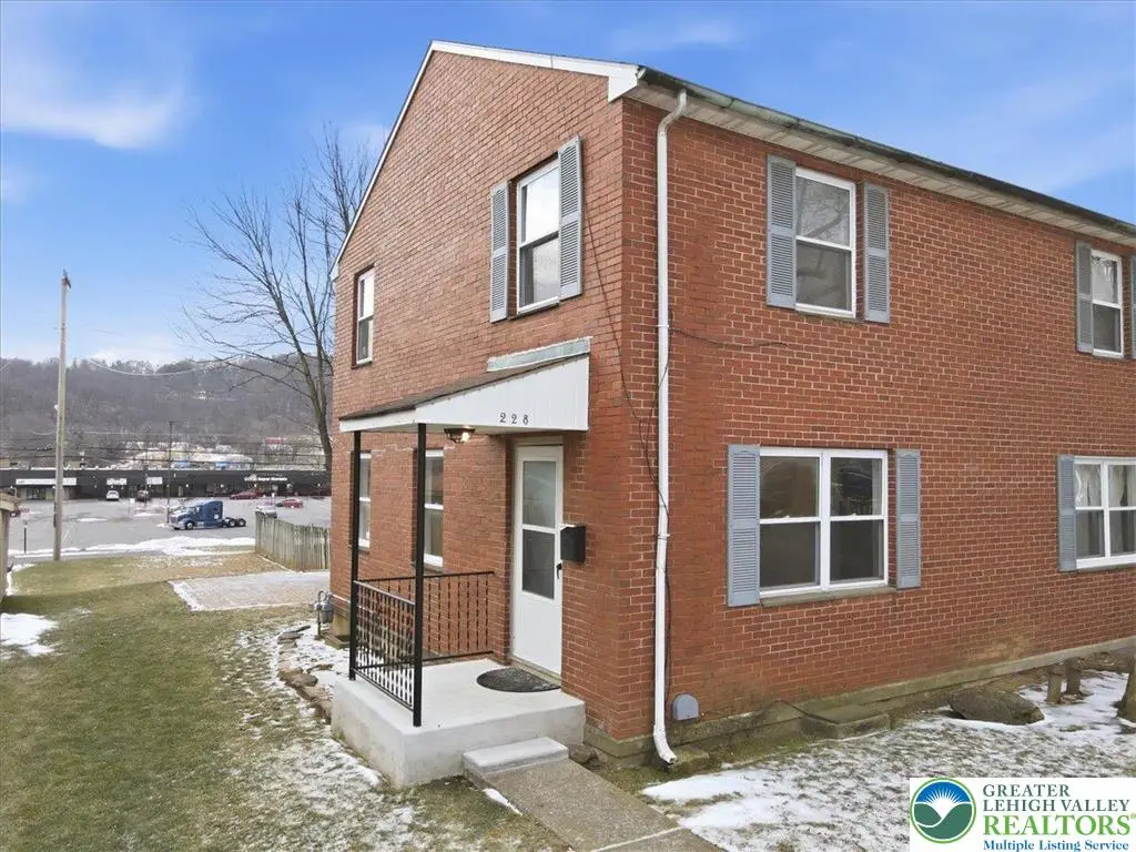 228 Palmer Street, Easton, PA 18042 - Image #1