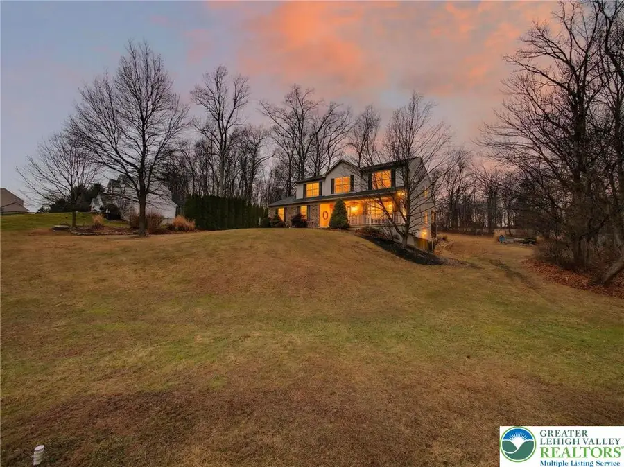 7733 Harbor Court, Washington, PA 18080 - Image #2