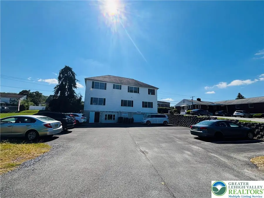 203 E Emmaus Avenue, Salisbury Township, PA 18103 - #2