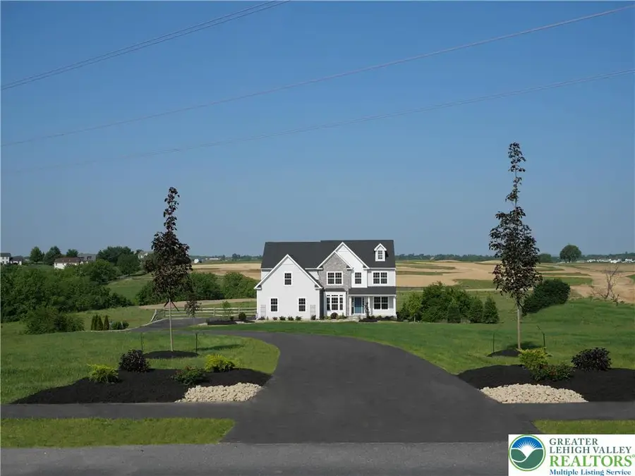 4450 Maple Street #2, North Whitehall Township, PA 18078 - Image #2