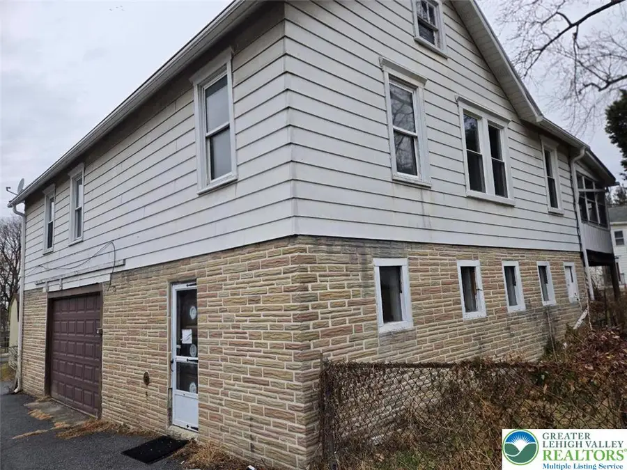 2439 S East Street, Allentown, PA 18103 - Image #2