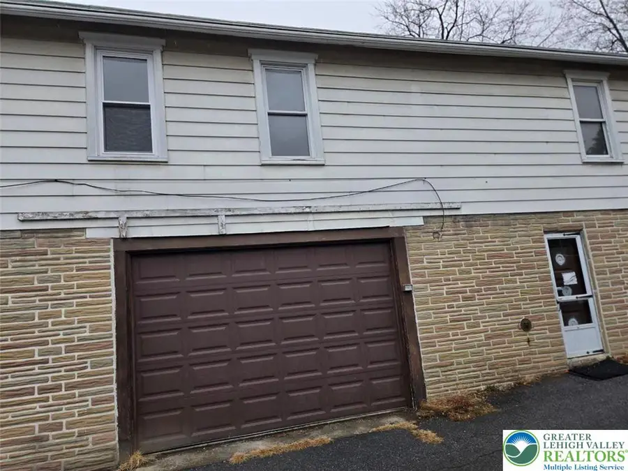 2439 S East Street, Allentown, PA 18103 - Image #3