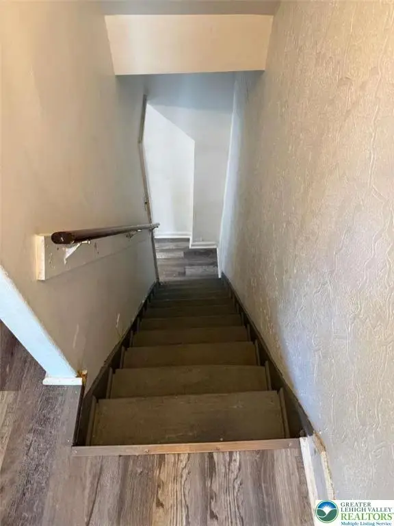 508 N Nagle Street, Allentown, PA 18102 - Image #2