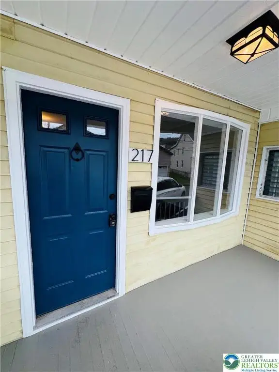 217 E Ridge Street, Lansford, PA 18232 - #2
