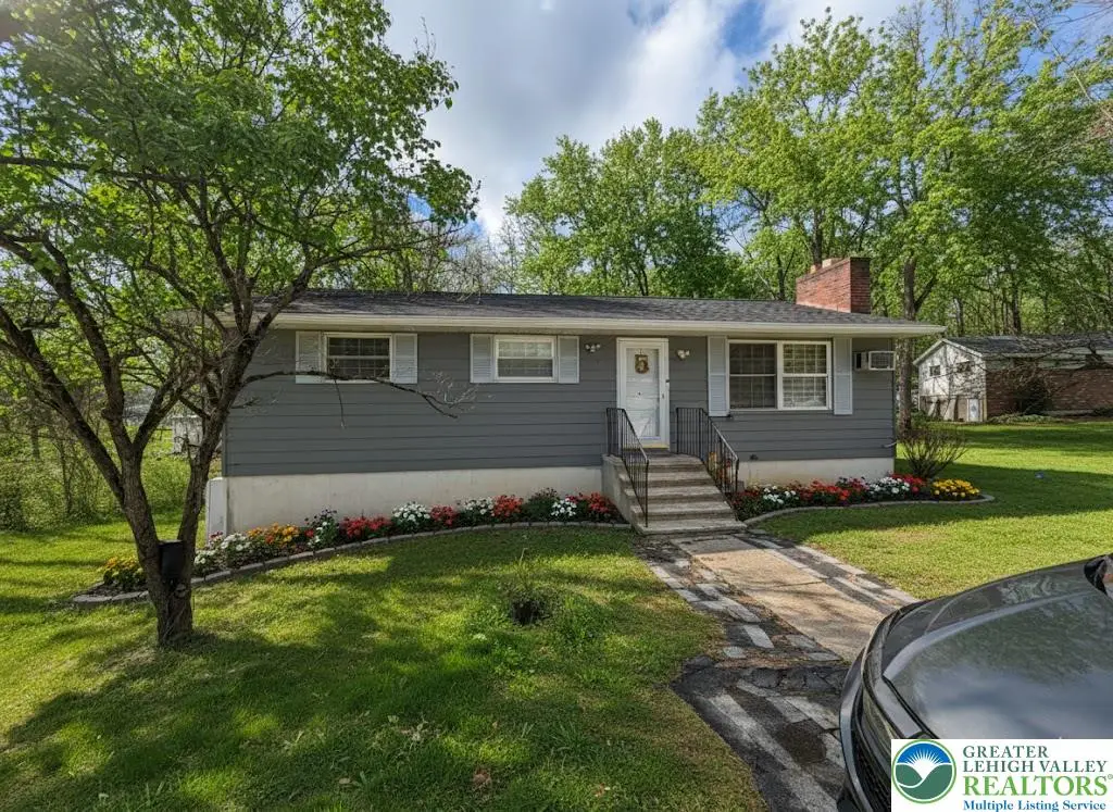 162 Independence Road, East Stroudsburg, PA 18301 - Image #1