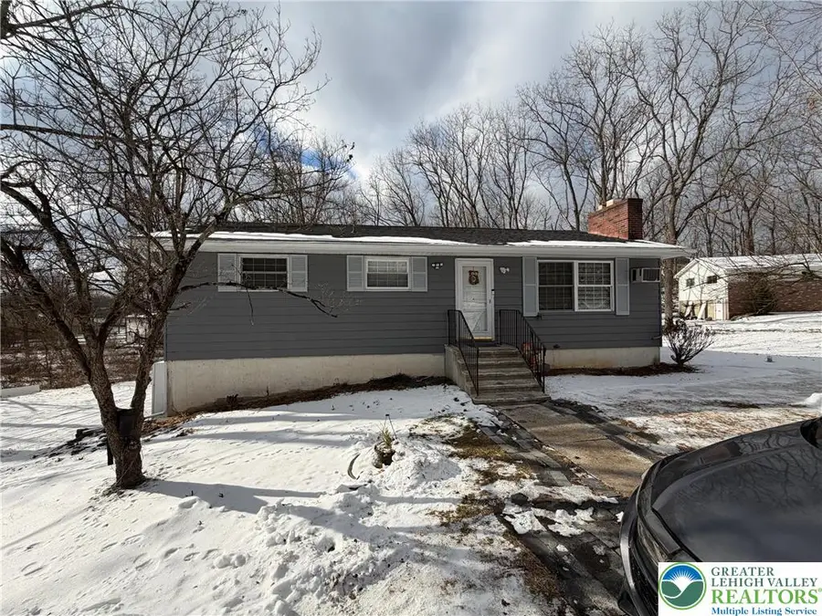 162 Independence Road, East Stroudsburg, PA 18301 - Image #2