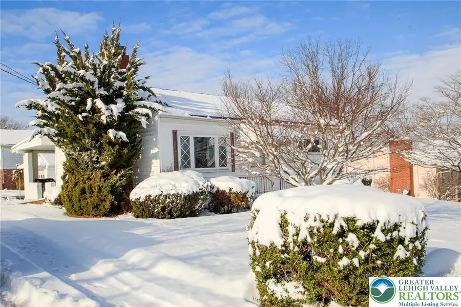 2376 S Fountain Street, Allentown, PA 18103 - Image #3