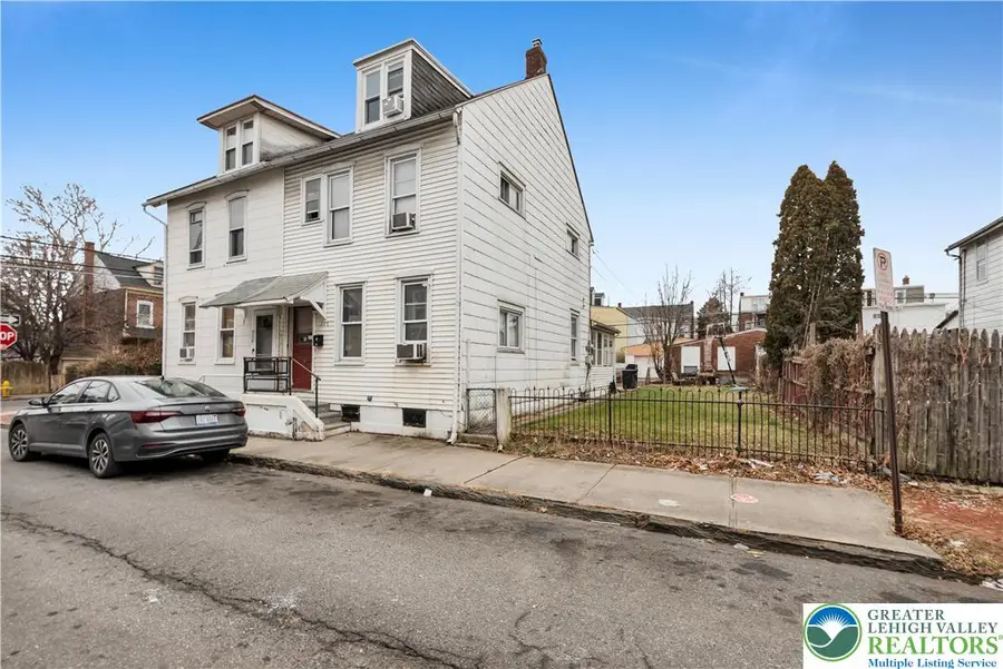 736 N Lumber Street, Allentown, PA 18102 - Image #2