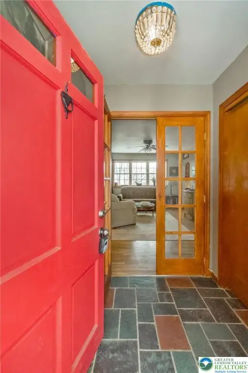 1056 Graham Street, Bethlehem, PA 18015 - #3