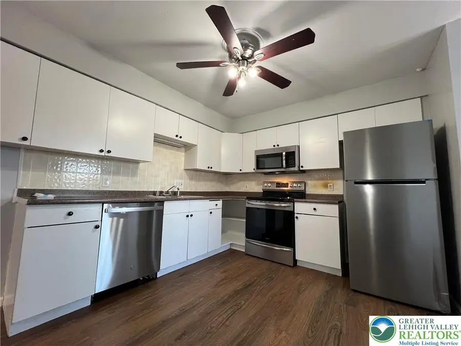 236 Vista Drive, Easton, PA 18042 - Image #3