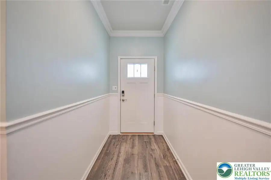 8005 August Avenue, Lower Macungie Township, PA 18031 - Image #3