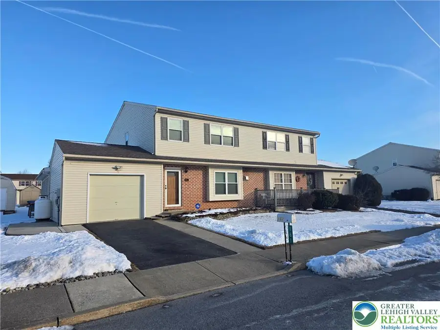 161 W 30 Th Street, Allen, PA 18067 - Image #2