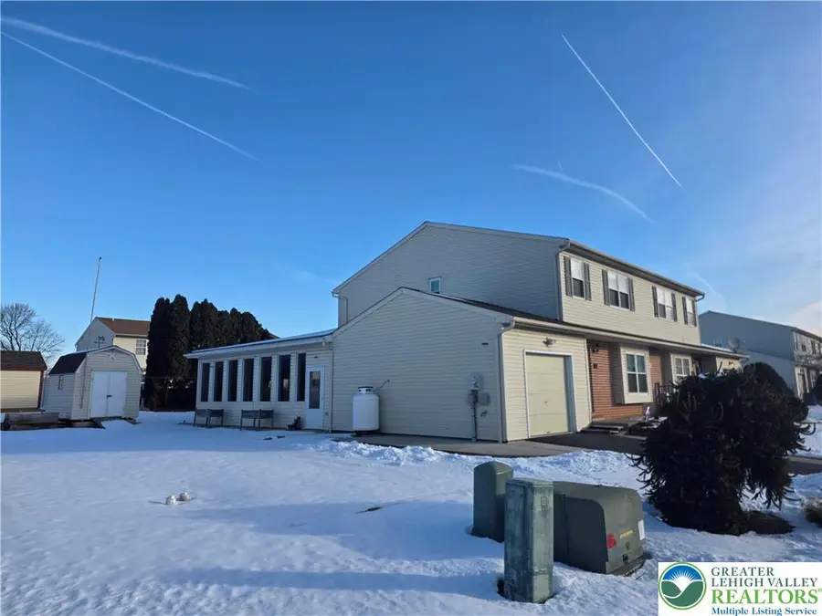 161 W 30 Th Street, Allen, PA 18067 - Image #3