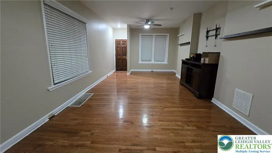 1116 W Maple Street, Allentown, PA 18102 - Image #2