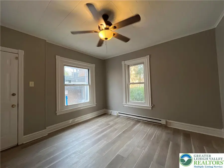 208 N Poplar Street, Allentown, PA 18102 - Image #3