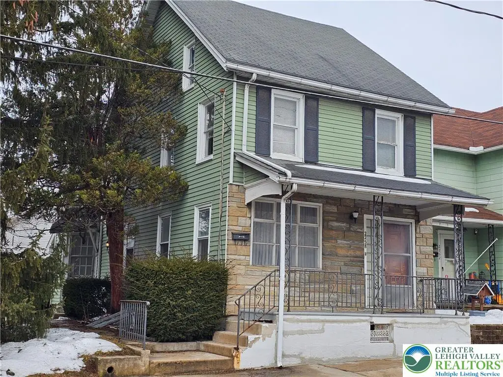 2258 Washington Avenue, Northampton, PA 18067 - #1
