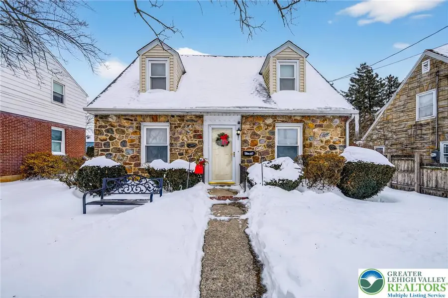 1728 Jefferson Avenue, Bethlehem, PA 18017 - Image #2