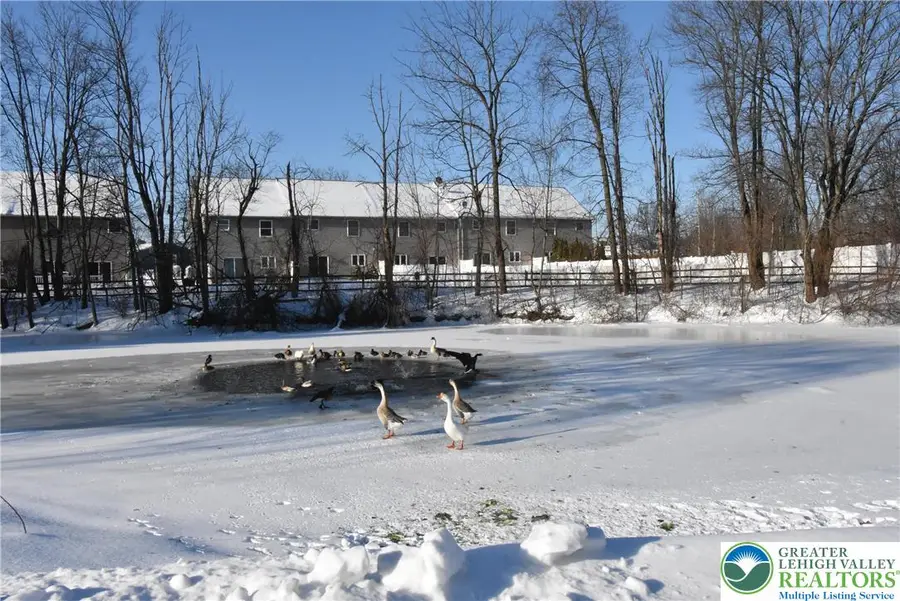 573 Ponds Edge Lane #A4, Upper Macungie, PA 18104 - Image #3