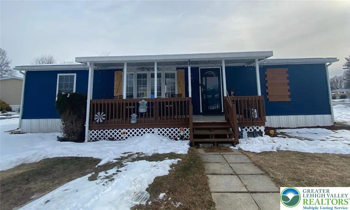 8755 Breinig Run Circle, Breinigsville, PA 18031 - #1