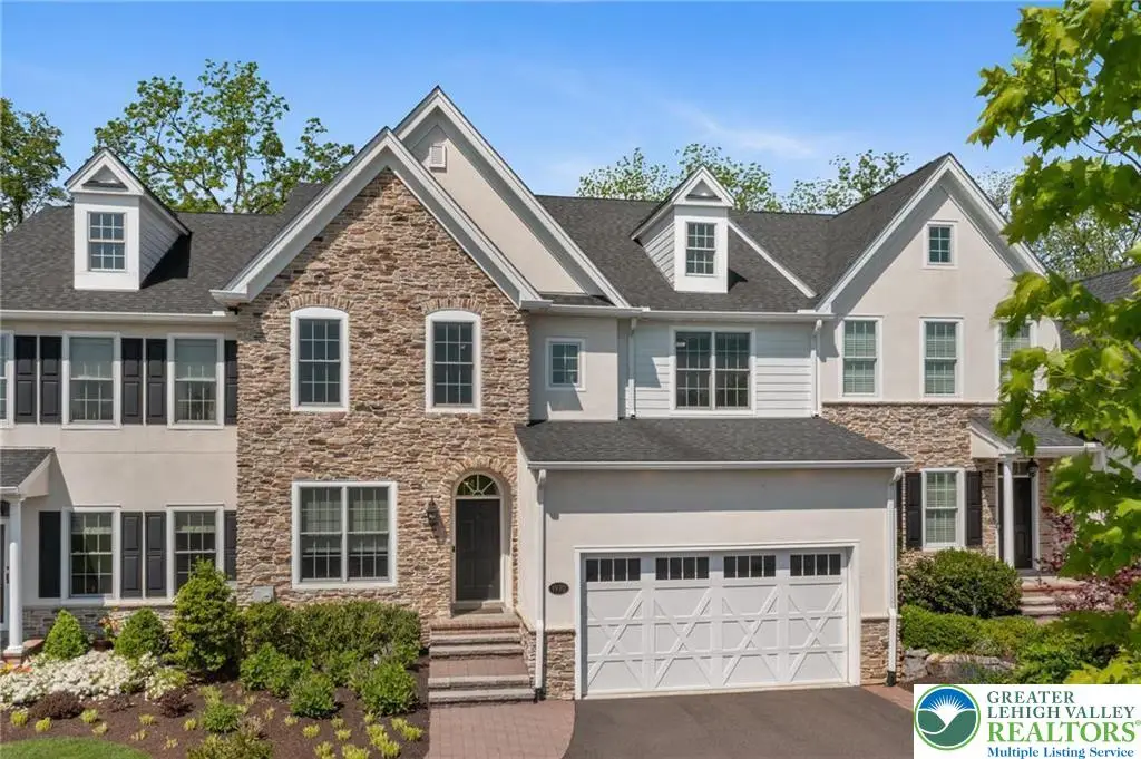 1970 Carriage Knoll Drive, Bethlehem, PA 18015 - #1