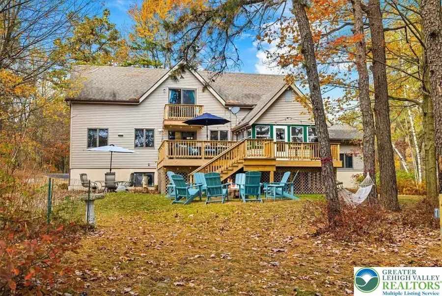 2208 Mohegan Court, Long Pond, PA 18334 - #2