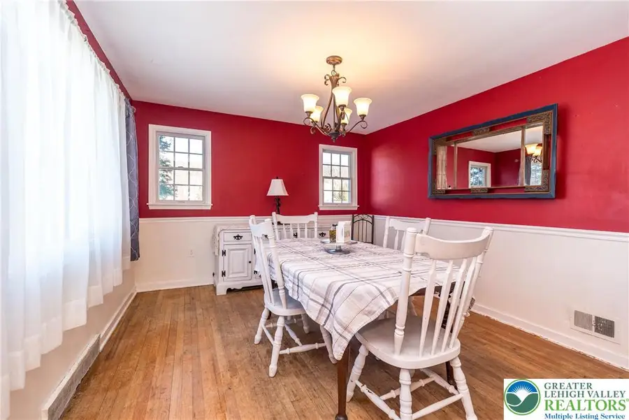 1511 Hausman Avenue, Salisbury Township, PA 18103 - #3