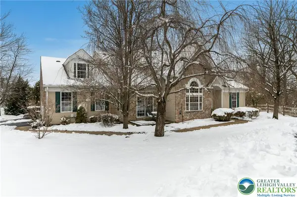 1895 Caryn Drive, Hellertown, PA 18055