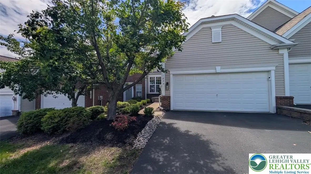 1834 Majestic Drive, South Whitehall Township, PA 18069 - #1