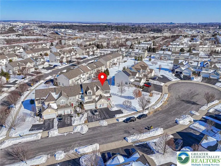 8542 Mayfair Court, Breinigsville, PA 19031 - #3