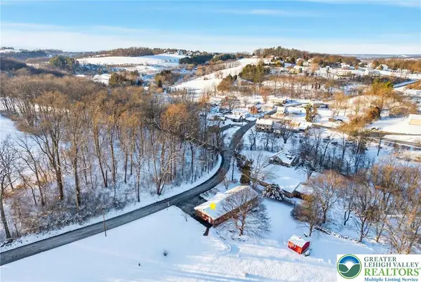 5547 Roosevelt Street, Whitehall, PA 18052