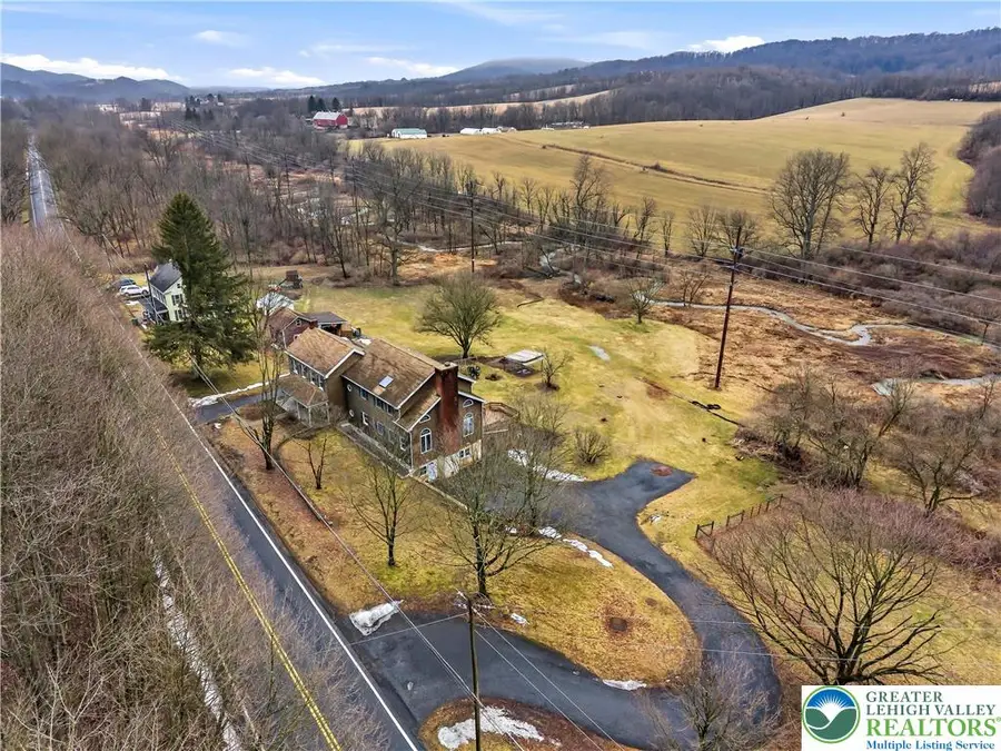 8849 Kistler Valley Road, Lynn, PA 19529 - #2