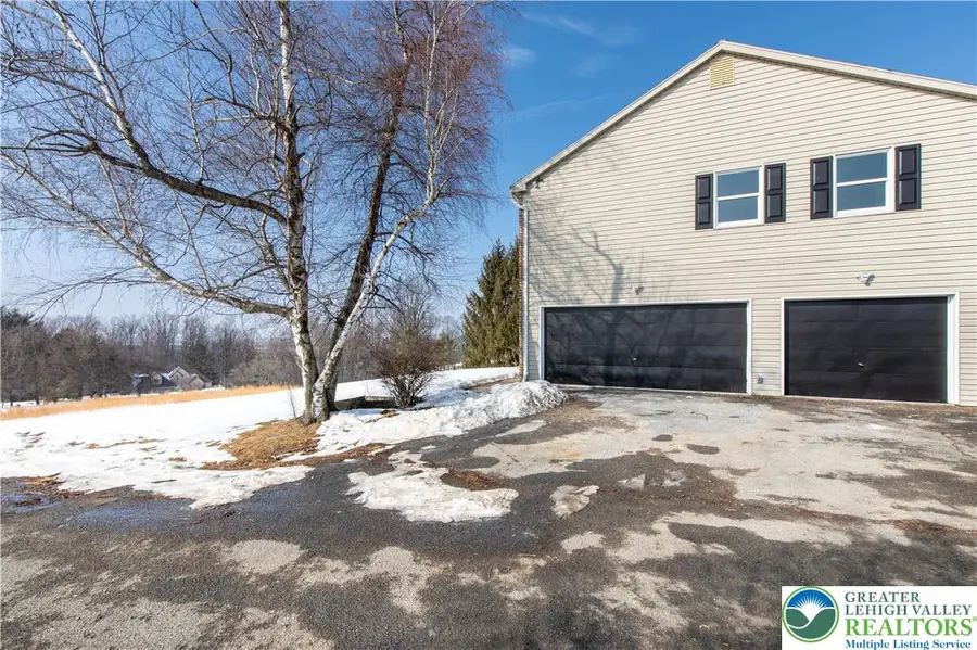 15 Spring Water Court, Easton, PA 18042 - #3