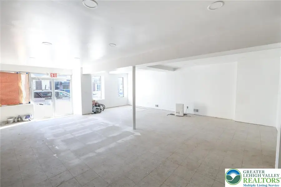 322 Ridge Avenue, Allentown, PA 18102 - #2