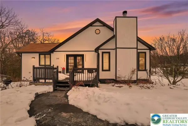 319 Ramblebush Road, Stroudsburg, PA 18360