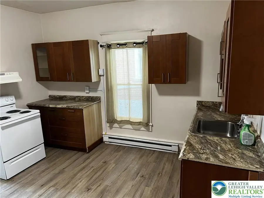 324 E Hamilton Street, Allentown, PA 18109 - #3