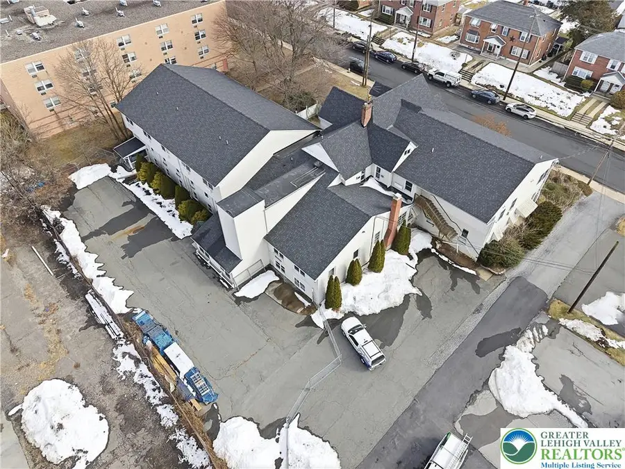 659 Broad Street, Emmaus, PA 18049 - #3
