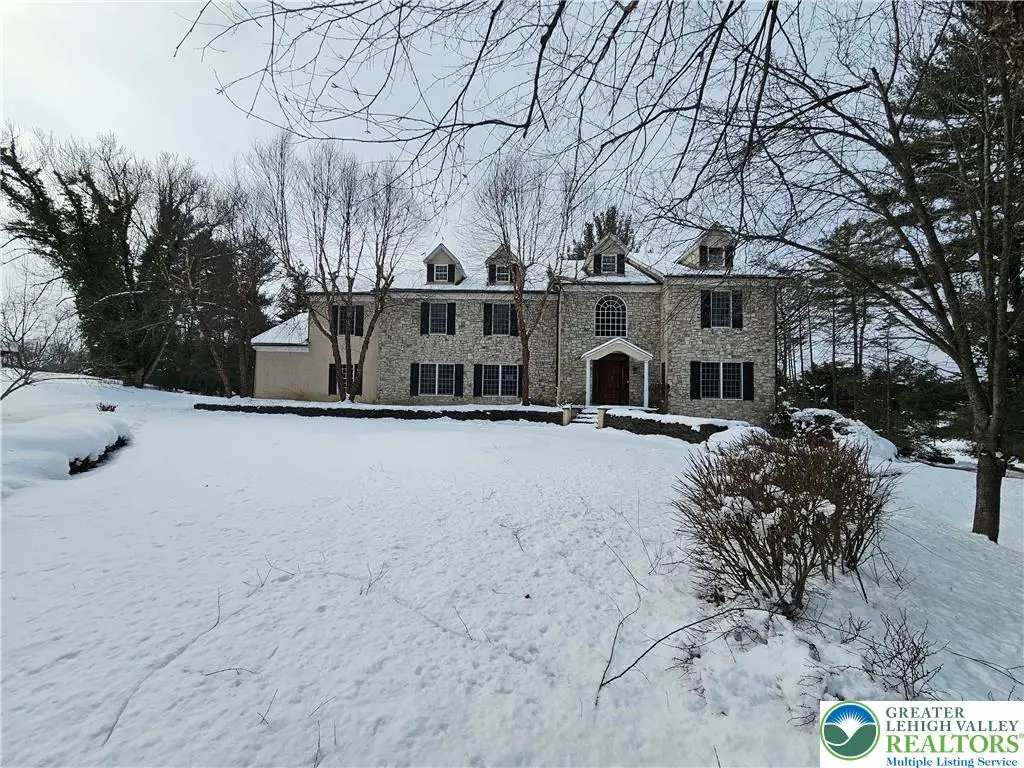 1 Dunminning Road, Newtown Square, PA 19073 - #1