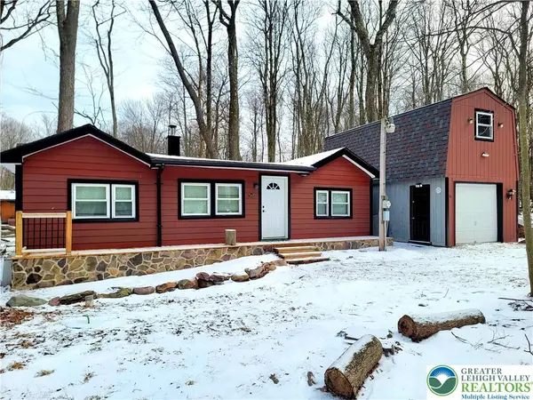 76 Kiowa Path, Lehigh Twp, PA 18466